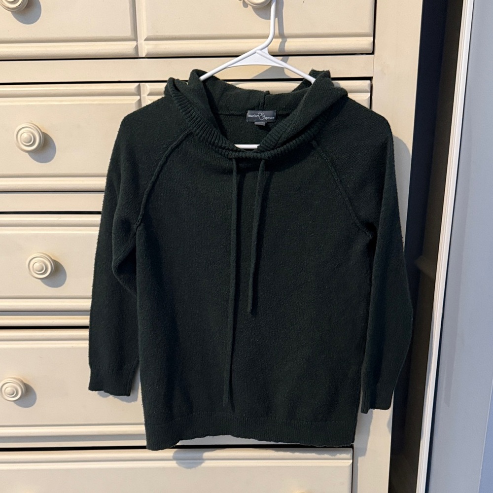 Market & Spruce Dark Green Hooded Sweater